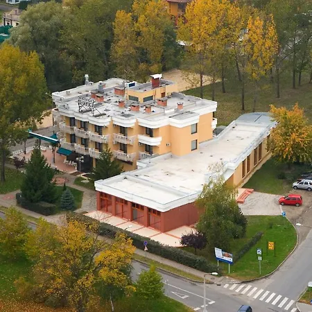 Csipke Hotel Kiskunhalas